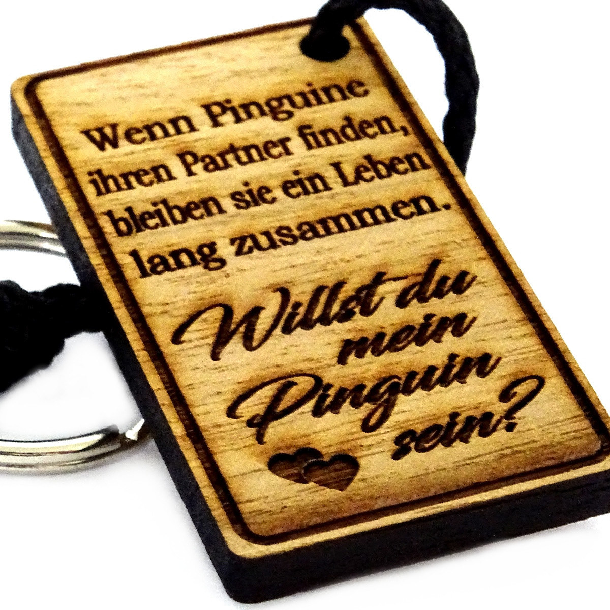 Gravur Schlüsselanhänger aus Holz Modell: Willst du mein Pinguin sein?
