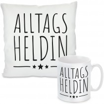 Kissen oder Tasse: Alltagsheldin