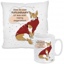 Kissen oder Tasse: Ohne ein paar Katzenhaare ist man nicht richtig eingerichtet!