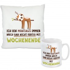 Kissen oder Tasse mit Motiv - Noch nicht fertig mit Wochenende