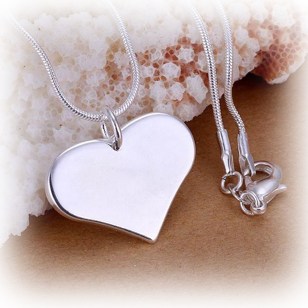 Halskette mit silber Herz Anhänger  - Onlineshop LieblingsMensch
